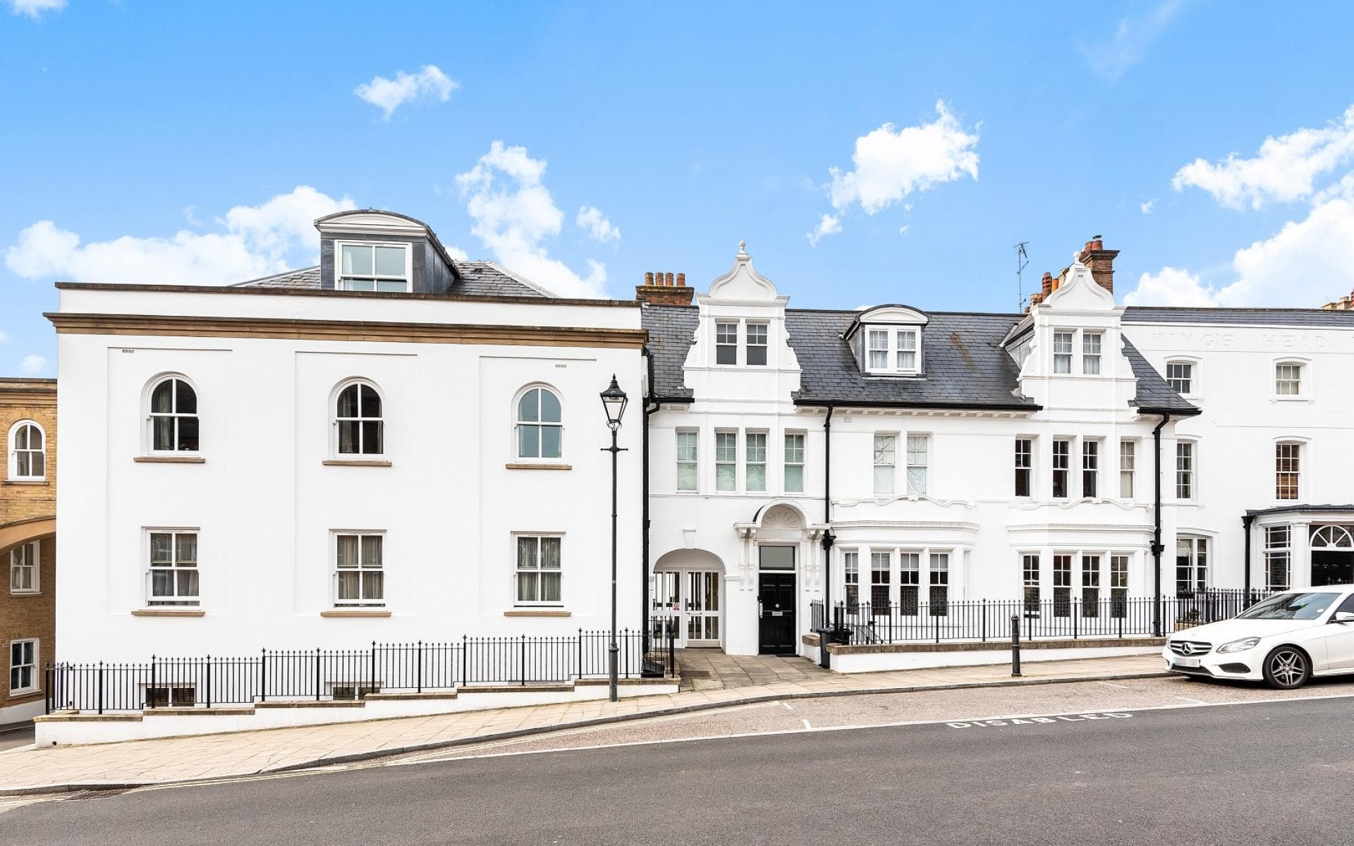 King Henry Mews, Harrow on the Hill, Middlesex, HA2 0JF